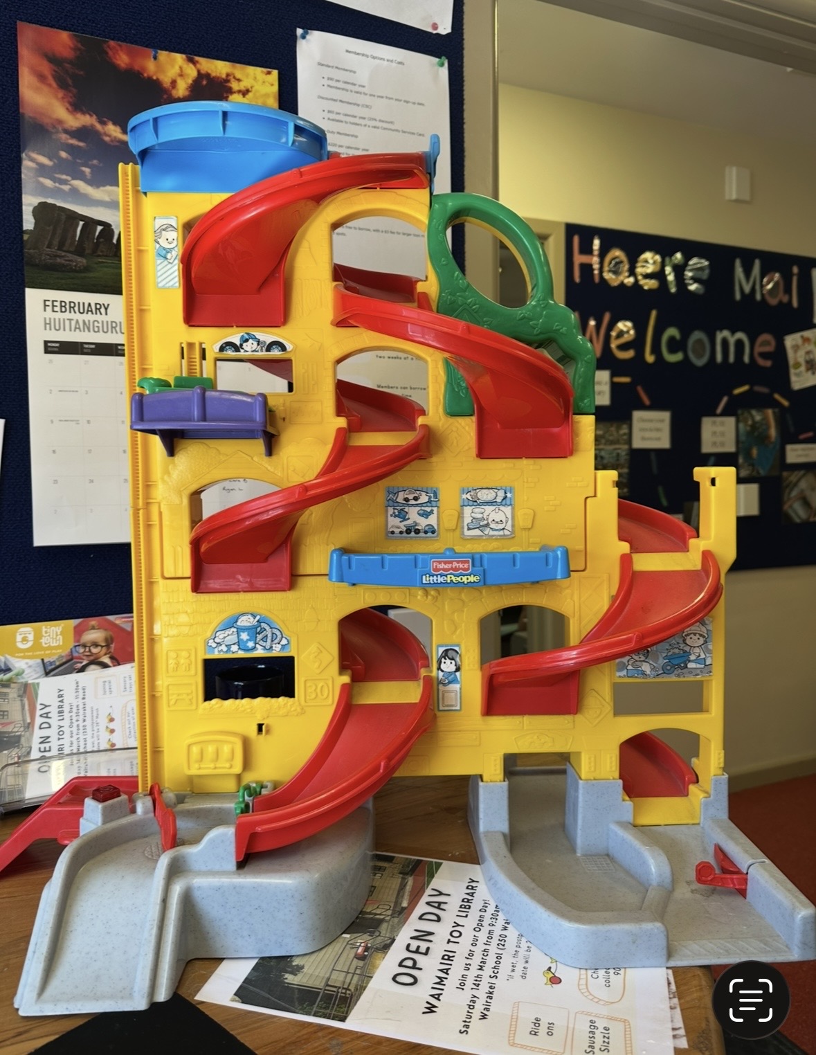 Fisher Price Stand and Play Rampway